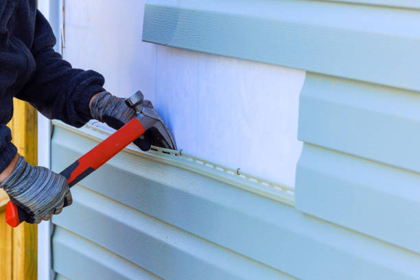 Reliable Vinyl Siding contractor in Lawrenceville, IL by Creative Siding
